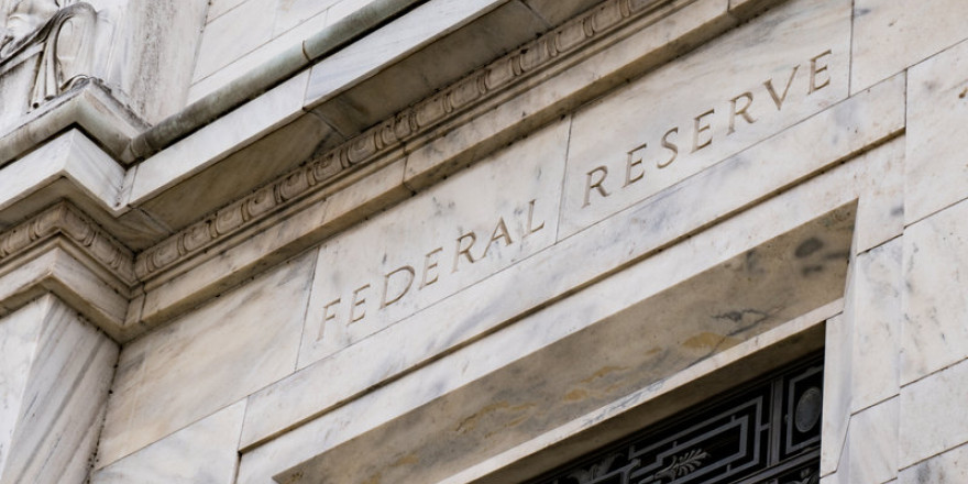 Στη FED και τις αμερικανικές τράπεζες στρέφεται πλέον η προσοχή των επενδυτών