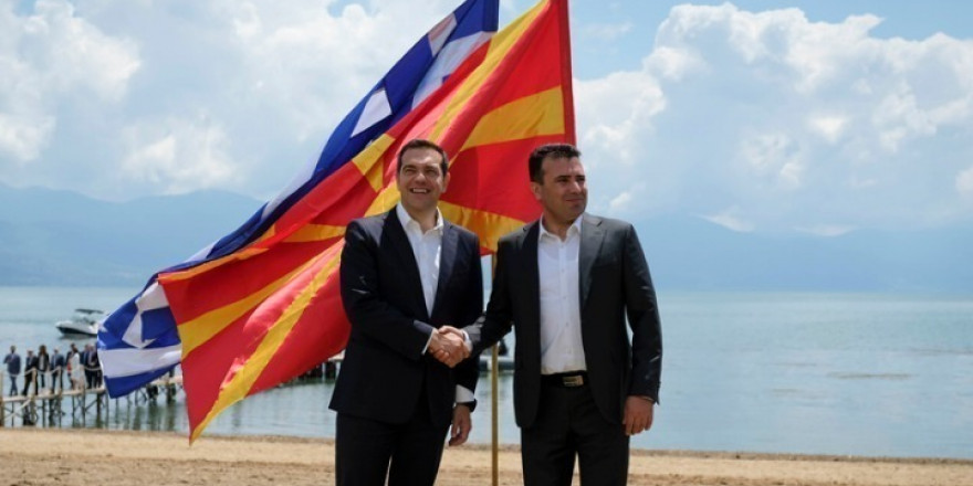 Πρόταση για Νόμπελ σε Τσίπρα - Ζάεφ από 33 ευρωβουλευτές