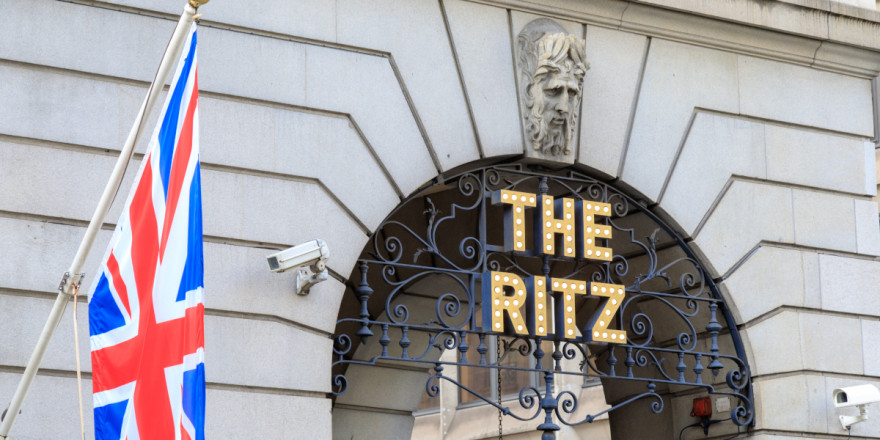 Βρετανία: Το Ritz πωλήθηκε σε επενδυτή από το Κατάρ