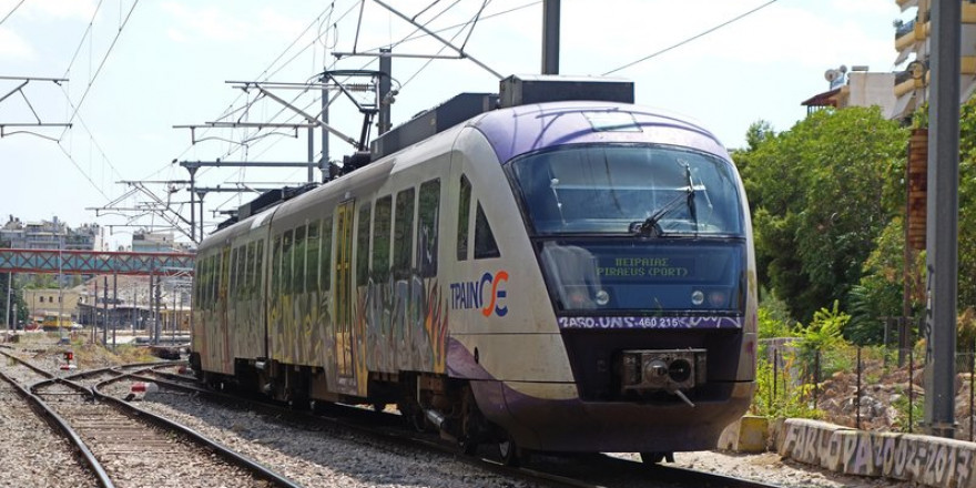Πάτρα: Εκτροχιάστηκε συρμός του προαστιακού -Χωρίς τραυματισμό