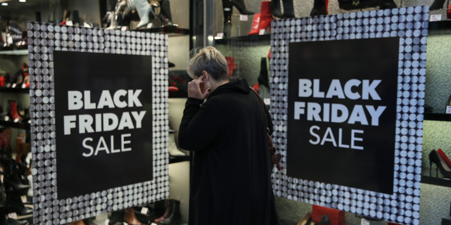 Black Friday: «Προπομπός» για τον ερχομό ύφεσης στις ΗΠΑ