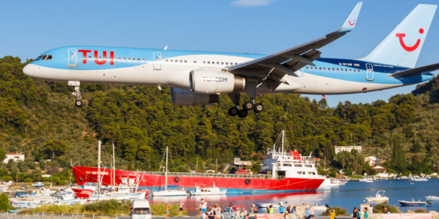 TUI: Θα καταργήσει 8.000 θέσεις εργασίας σε όλο τον κόσμο