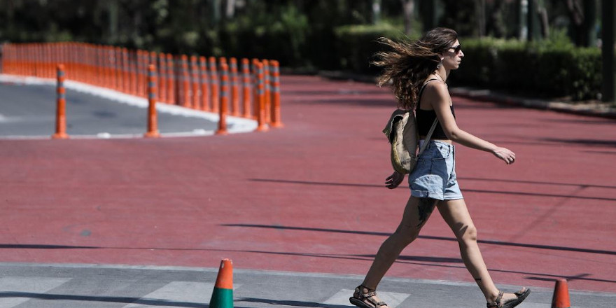 Επιπλέον έσοδα 2 δισ. κάθε χρόνο σε μόνιμη βάση έως το 2026, ο στόχος της κυβέρνησης για χρηματοδότηση νέων φοροελαφρύνσεων