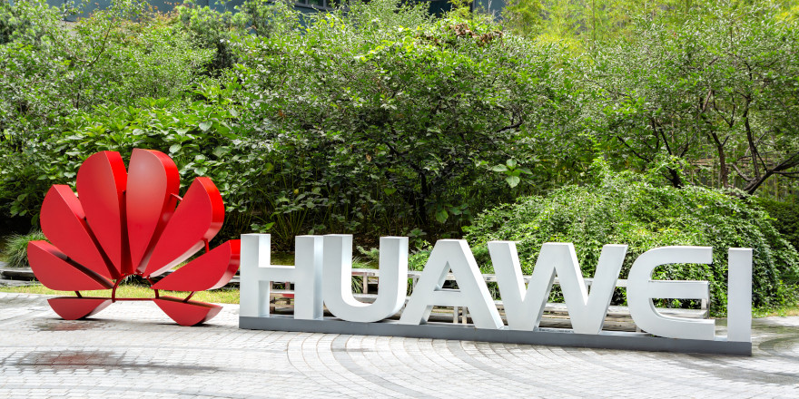 Η Huawei πρωτοπορεί και ενσωματώνει το Esports με live ενημερώσεις σε smartphones