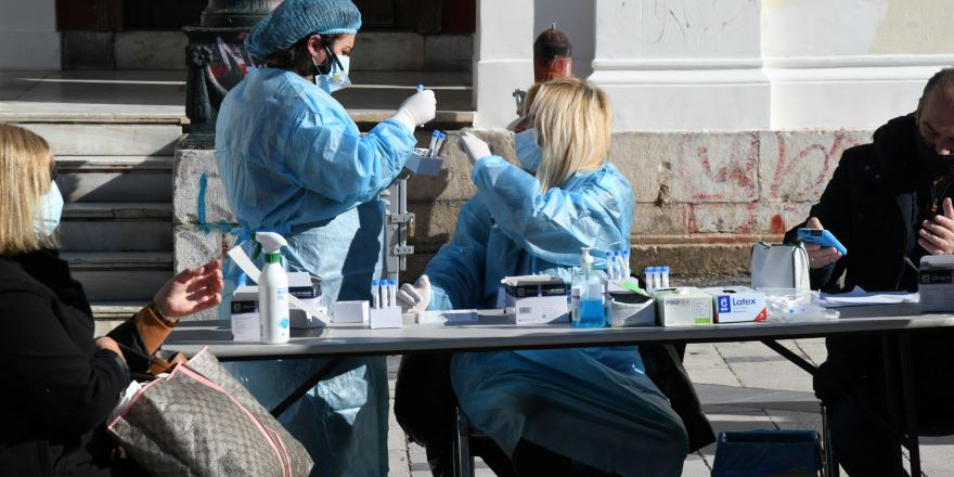 Μεταλλάξεις: 4.084 τα κρούσματα της βρετανικής και στα 59 της Ν. Αφρικής έχουν εντοπιστεί συνολικά, στη χώρα