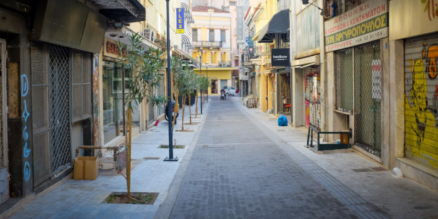 Ποια καταστήματα θα λειτουργούν κανονικά την Καθαρά Δευτέρα