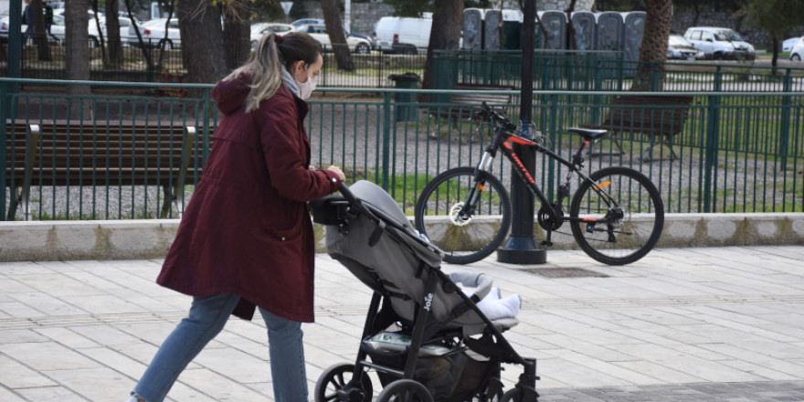 Επίδομα παιδιού: Άνοιξε η ηλεκτρονική πλατφόρμα για την υποβολή των αιτήσεων