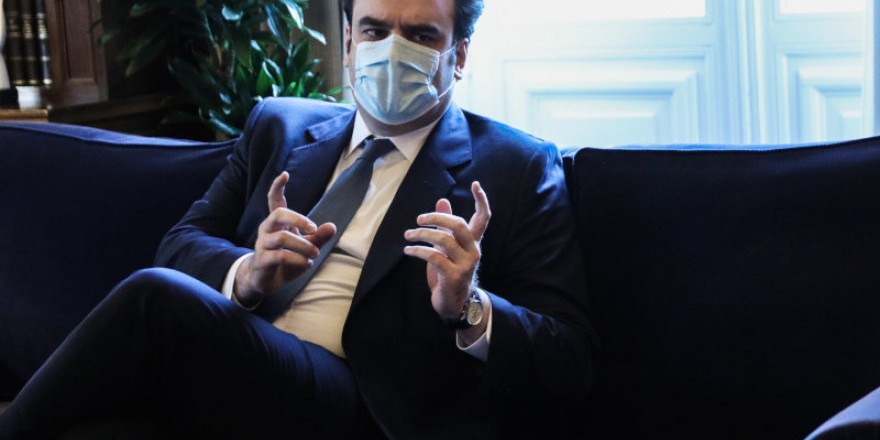 Politico: Η ελληνική κυβέρνηση επενδύει στο ψηφιακό κεφάλαιο