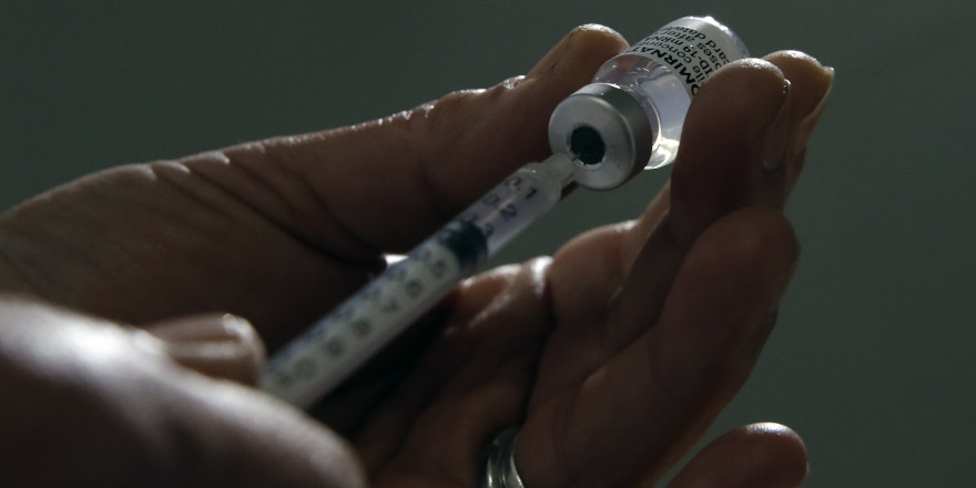 Το ΣτΕ απέρριψε αιτήσεις νοσοκομειακών για «πάγωμα» του υποχρεωτικού εμβολιασμού