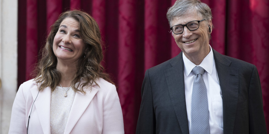 Το Ιδρυμα Bill & Melinda Gates δίνει 23,6 εκατ. για παραγωγή εμβολίων χωρίς σύριγγα