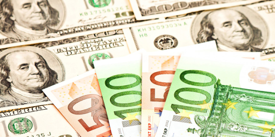 Συνάλλαγμα:Το ευρώ υποχωρεί 0,04%, στα 1,0765 δολάρια