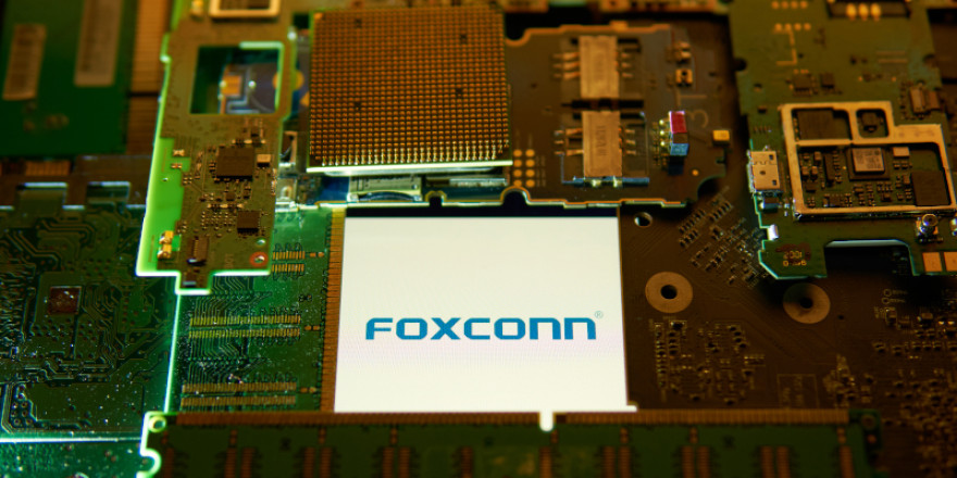 Στην αγορά ηλεκτρικών αυτοκινήτων μπαίνει η Foxconn