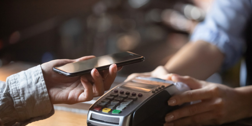 NFC: Τι πρέπει να γνωρίζουν οι καταναλωτές για την τεχνολογία συναλλαγών -Κυριαρχία για τα ψηφιακά πορτοφόλια