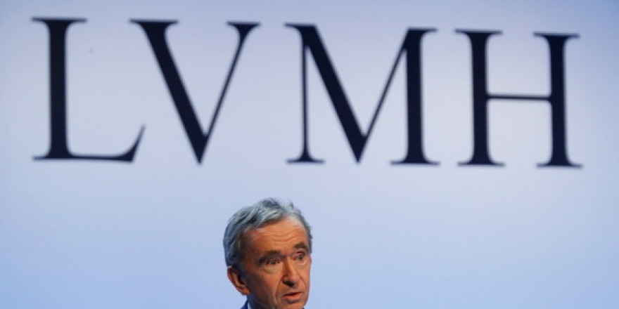Η LVMH έγινε η 1η ευρωπαϊκή εταιρεία που ξεπέρασε σε αξία τα 500 δισ. δολάρια