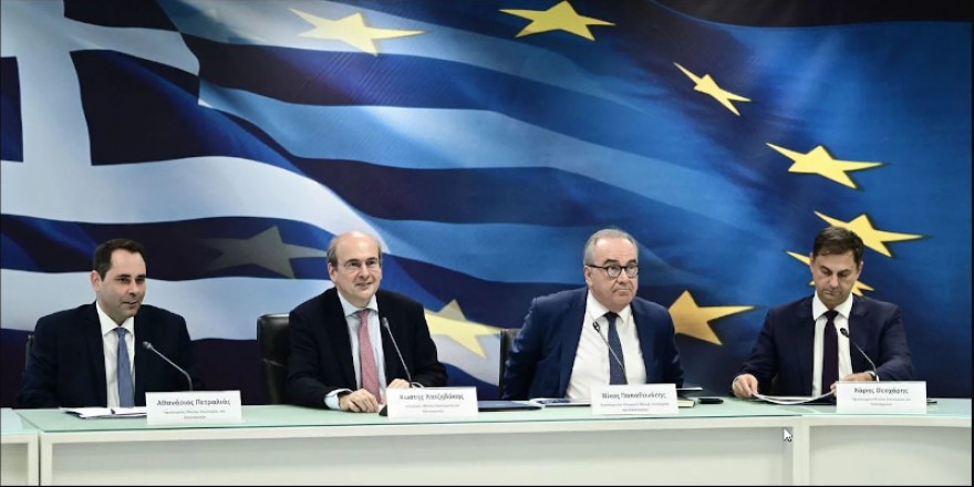 Χατζηδάκης: Παρατείνεται το Market Pass ως τον Οκτώβριο, οριζόντια αύξηση 70 ευρώ στους δημοσίους υπαλλήλους