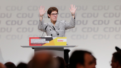 Η Άνεγκρετ Κραμπ-Καρενμπάουερ διάδοχος της Μέρκελ