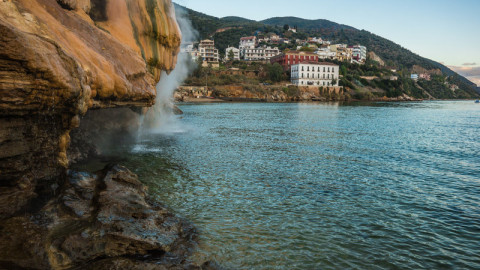 Ποινικές διώξεις σε Δούρου, Ψινάκη και 18 άλλους για το Μάτι