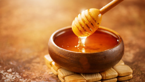 Ελληνικό μέλι προτιμούν οι καταναλωτές εν μέσω κορωνοϊού