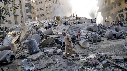 Καταστραμμένα κτίρια στη Λωρίδα της Γάζας/Φωτογραφία: AP