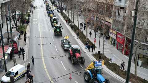 Αγρότες, αποχώρηση από Σύνταγμα