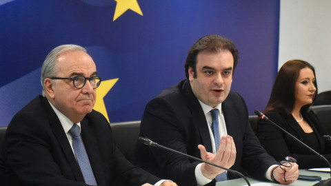 Ο Νίκος Παπαθανάσης και ο Κυριάκος Πιερρακάκης