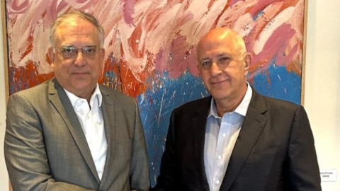 Συνάντηση του Υπουργού Ανάπτυξης Τάκη Θεοδωρικάκου με τον Πρόεδρο του ΣΕΒ