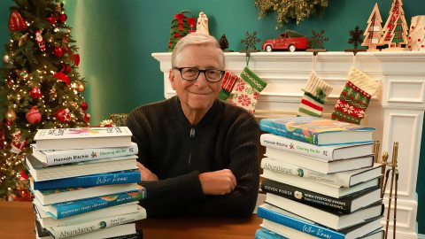 Τα βιβλία που προτείνει ο Μπιλ Γκέιτς για φέτος τα Χριστούγεννα
