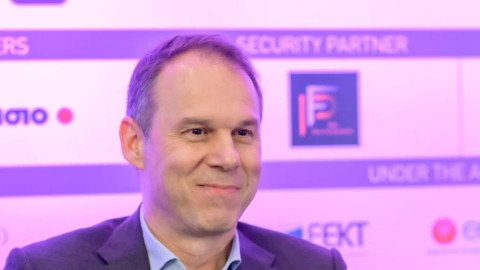 Κώστας Νεμπής