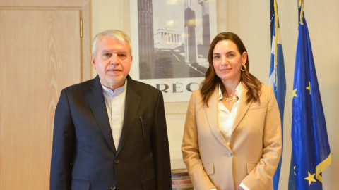 H Όλγα Κεφαλογιάννη με τον Seyed Reza Salehi Amiri