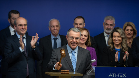 Alpha Bank: 100 χρόνια συνεχούς παρουσίας στο Χρηματιστήριο Αθηνών