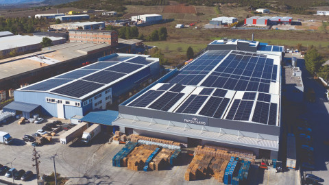 Παπουτσάνης