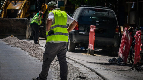 Καύσωνας. Έκτακτα μέτρα για τους εργαζόμενους 