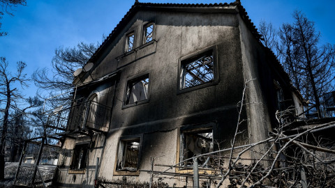 Καμμένα κτίρια