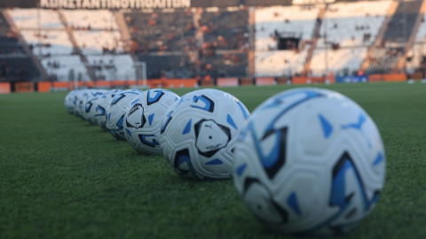 Super League γήπεδο