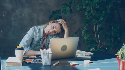 Gen Z, millennials, Gen X και boomers έχουν η καθεμία τη δική της αντίληψη για το τι συνιστά δύσκολη μέρα.