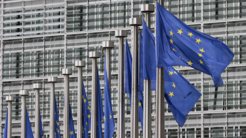 Σε αυτοσυγκράτηση καλεί η ΕΕ για τις επιθέσεις με drones