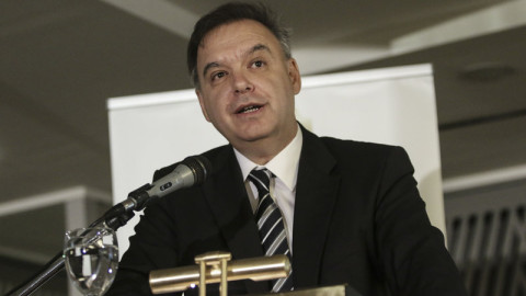 Λιαργκόβας: Αντέχουμε ως την Άνοιξη εκτός αγορών