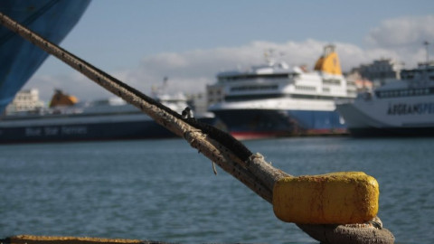 Κέρκυρα: «Δεμένα» τα πλοία ανοιχτού τύπου, λόγω ανέμων