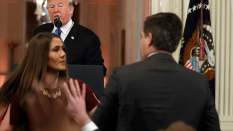 Το CNN μηνύει τον Τραμπ