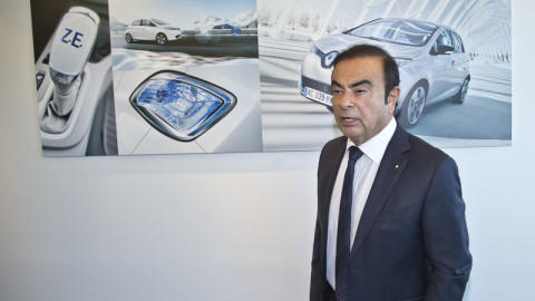 Ο Κάρλος Γκοσν κατέθεση μήνυση κατά της Nissan, ζητώντας 1 δις δολάρια