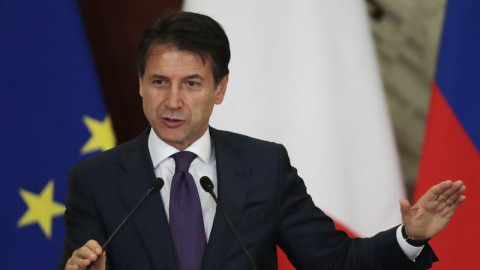 Αλλάζει εντός ωρών ο ιταλικός προϋπολογισμός