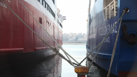 Χωρίς πλοία Ζάκυνθος και Κεφαλονιά λόγω της κακοκαιρίας