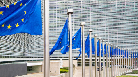 ﻿Η ΕΕ βάζει στο στόχαστρο τους αμερικανικούς τεχνολογικούς κολοσσούς