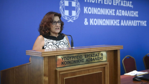 Θεανώ Φωτίου: Εξαγγελίες για επιδότηση στέγης