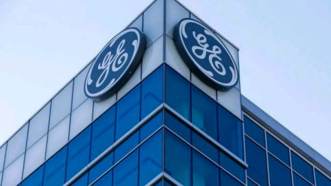 Γιατί έχασε μεγάλο μέρος της αξίας της η General Electric