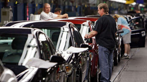 «Τσεκούρι» για 14.000 θέσεις εργασίας στην General Motors
