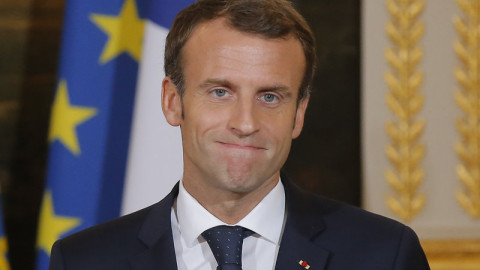 Σε χαμηλό πενταετίας η δημοτικότητα του Μακρόν