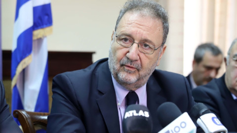 Πιστσιόρλας: Λύση στο πρόβλημα των "κόκκινων" δανείων