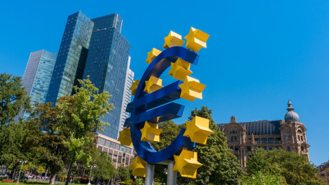 Προειδοποιεί η ΕΚΤ για παράπλευρες απώλειες λόγω Ιταλίας