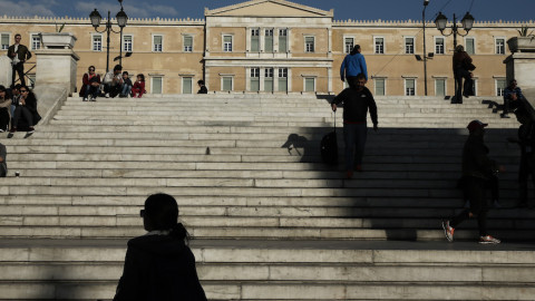 DW: «Η ελληνική κρίση δεν έχει ακόμη ξεπεραστεί»